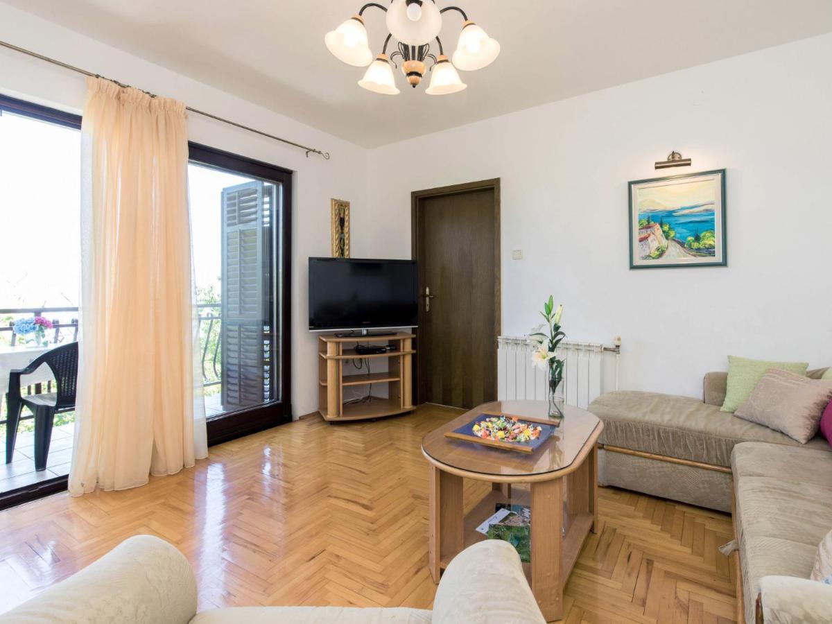 Apartment Luka - Lov218 By Interhome 로브란 외부 사진